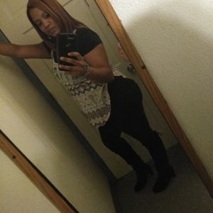 Meet your Posher, Jerrica